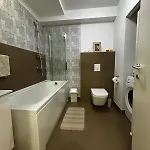Galerija * トゥズラ